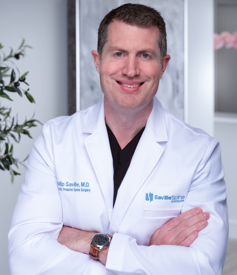 TEAM PAGE - MEET DR SAVILLE