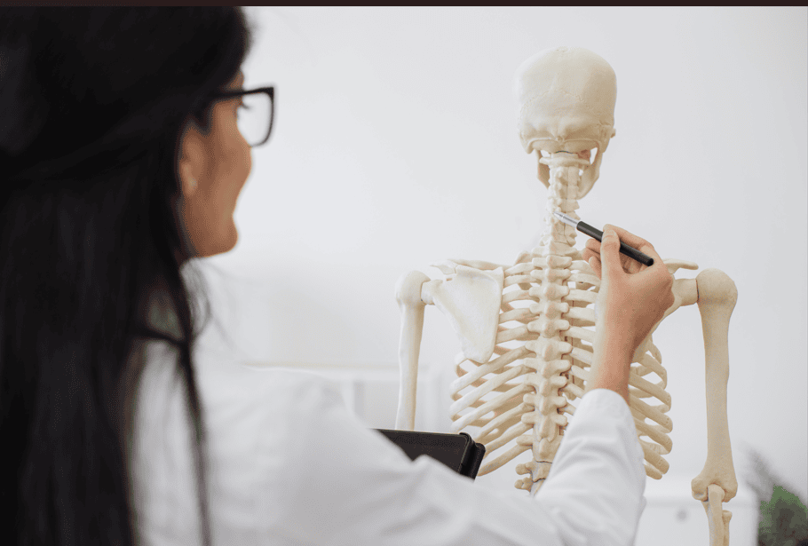 Minimally Invasive Lumbar Fusion for Spondylolisthesis: A Tailored Approach to Pain Relief